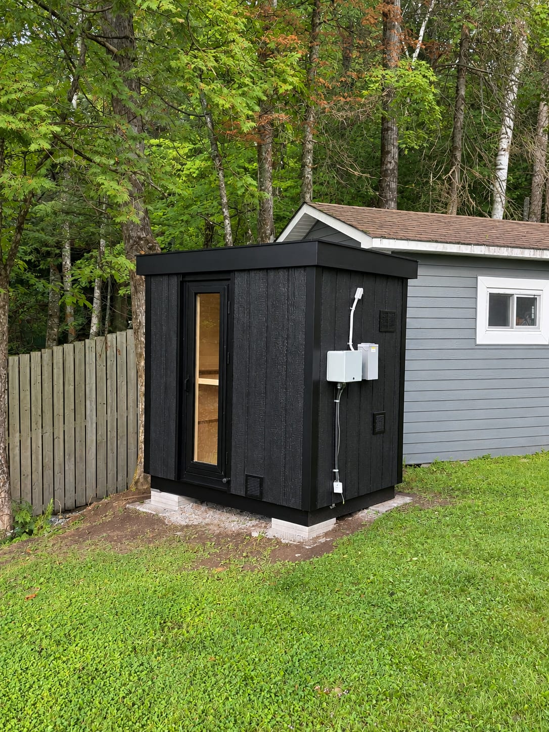 Ryt Saunas Löyly (Black Series) outdoor sauna